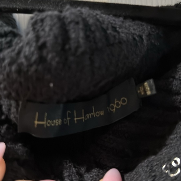 House of Harlow 1960 Black Off Shoulder Sweater from Revolve - Picture 6 of 7